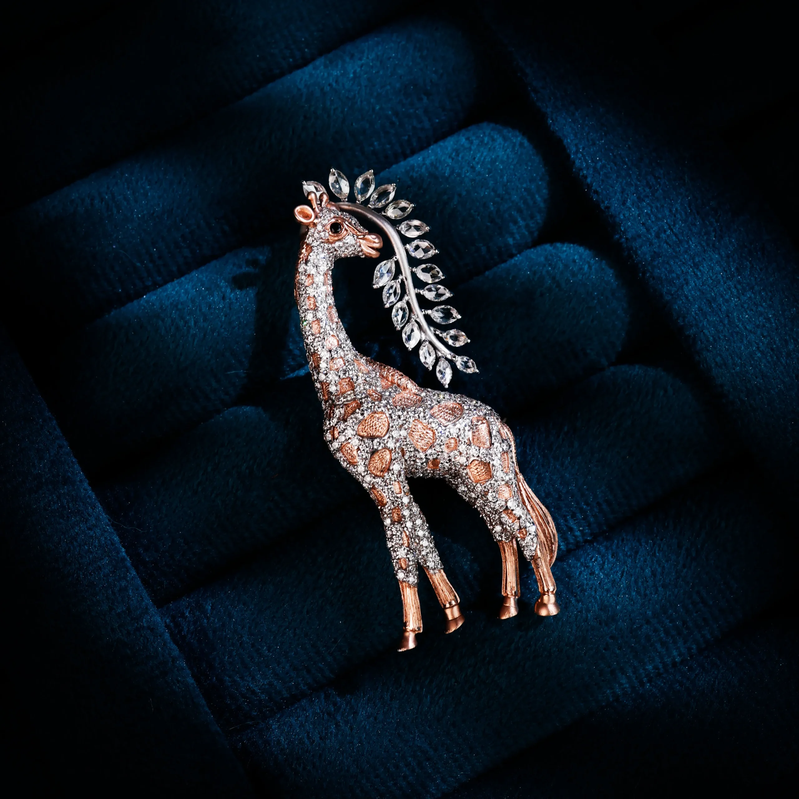 Diamond giraffe brooch jewellery photography